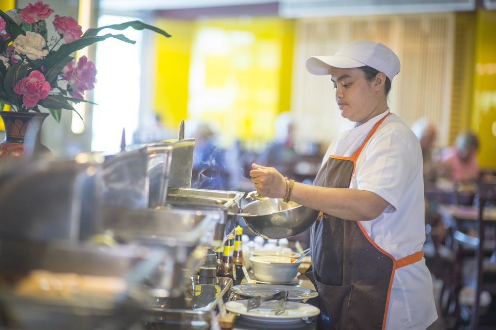 城市海滩度假酒店